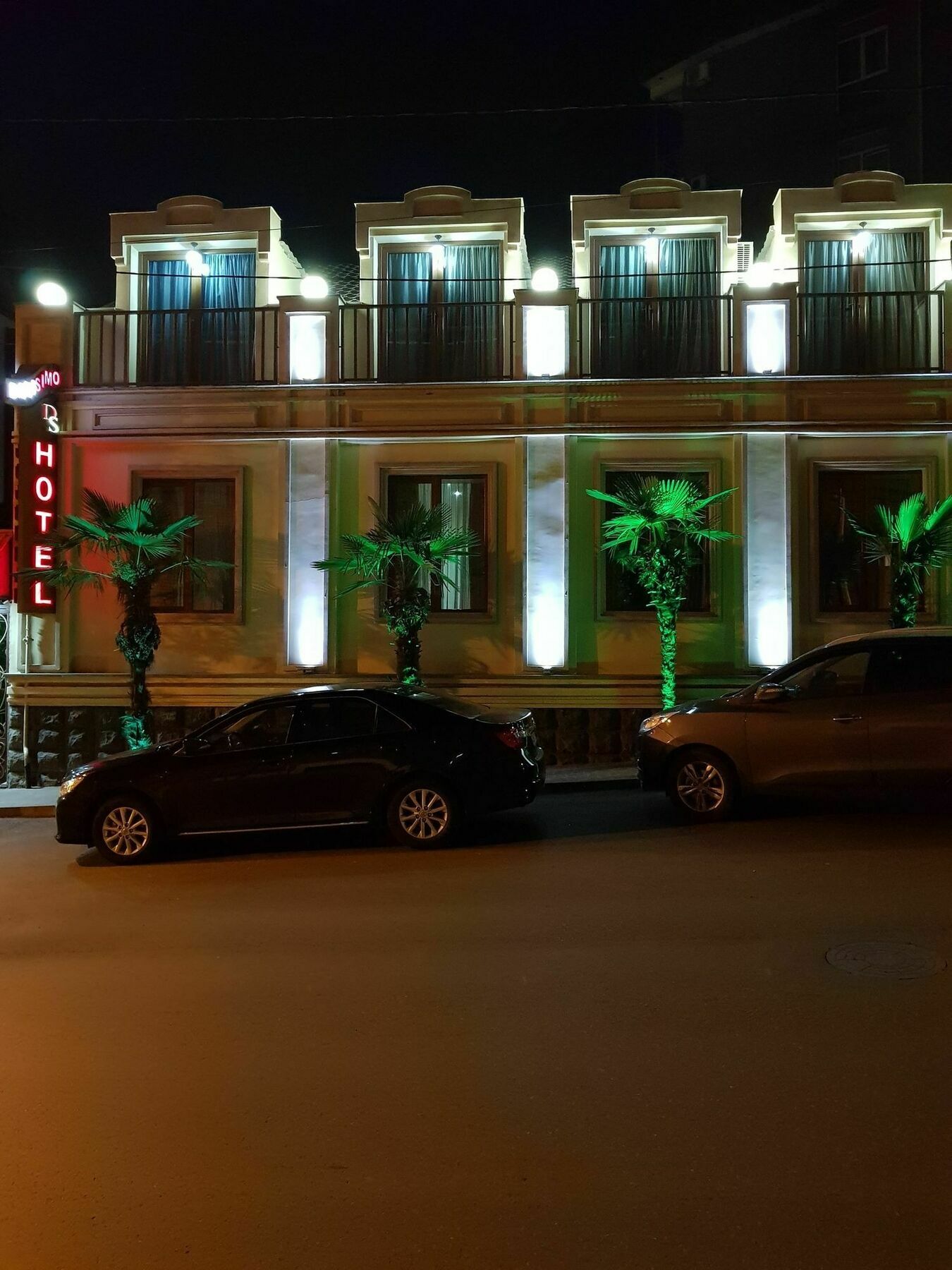 Danisimo Hotel Тбилиси Екстериор снимка